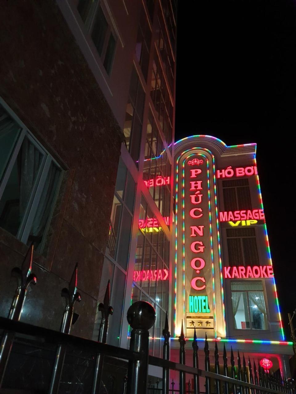 Phuc Ngoc Hotel Рач Джа Екстериор снимка