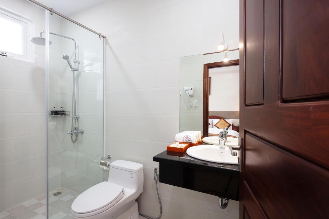 Phuc Ngoc Hotel Рач Джа Екстериор снимка