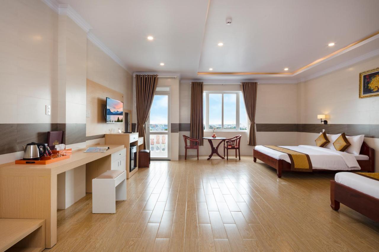 Phuc Ngoc Hotel Рач Джа Екстериор снимка