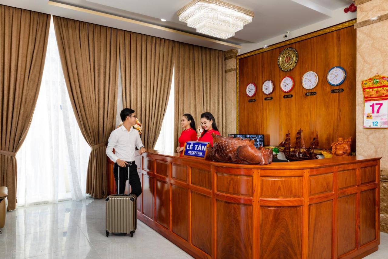 Phuc Ngoc Hotel Рач Джа Екстериор снимка